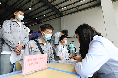近1000個崗位，眾多知名企業(yè)來學院招才納賢！