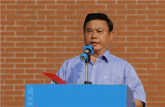 我和祖國(guó)共成長(zhǎng)