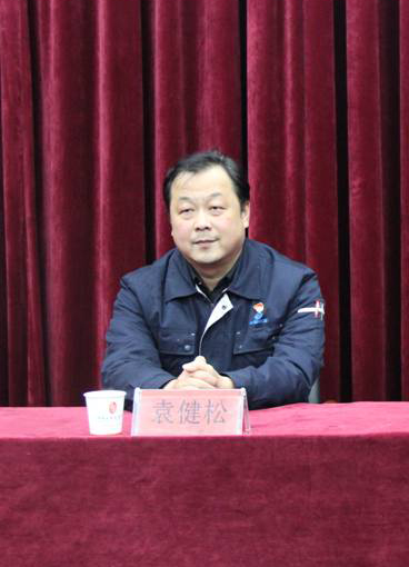 十九大精神進工貿(mào)——黨代表袁健松來校宣講