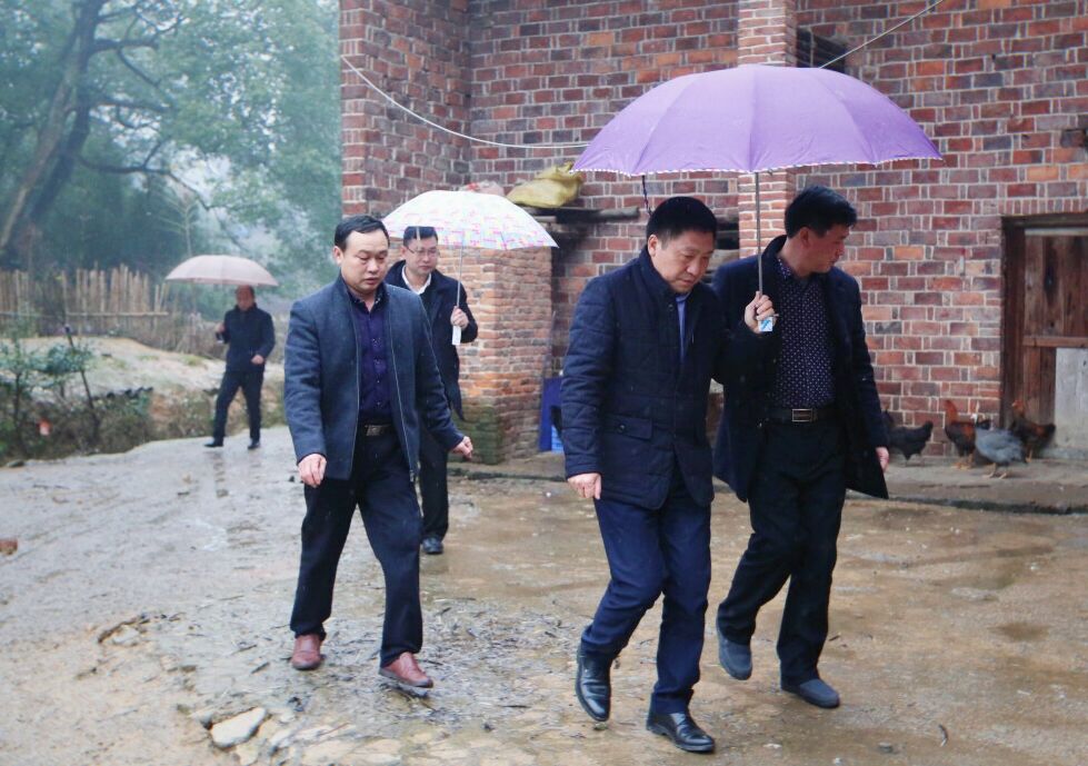 走訪慰問貧困戶 結對幫扶暖人心